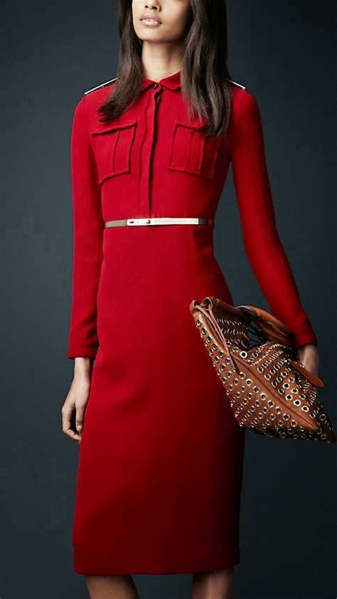 burberry fall 2014 crepe magenta dress|Burberry dresses fall 2014.